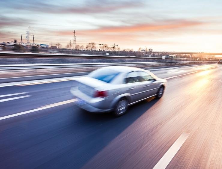 Vezetés autópályán