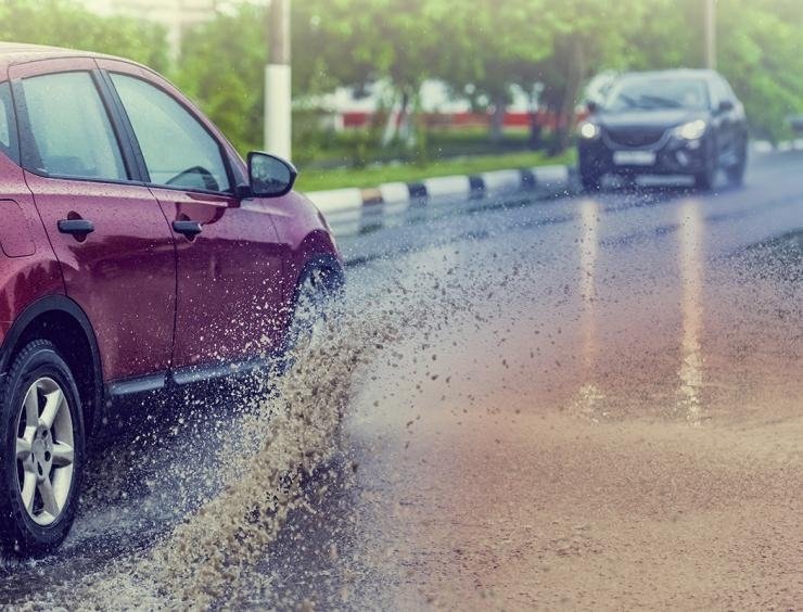 Gumiabroncsok különböző évszakokhoz - vagy akár minden évszakhoz